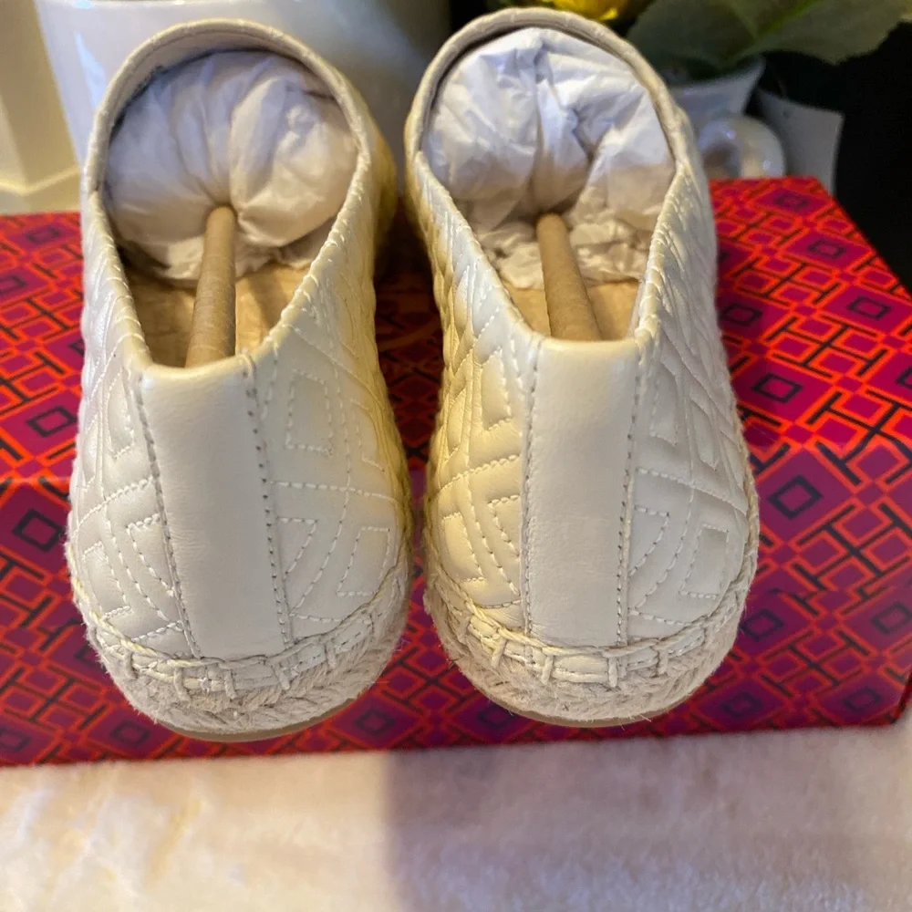 ✨NEW✨Tory Burch Quilted Flat Espadrille